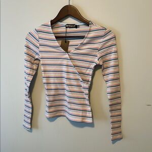 NWT Allegra K Long sleeve T size XS.